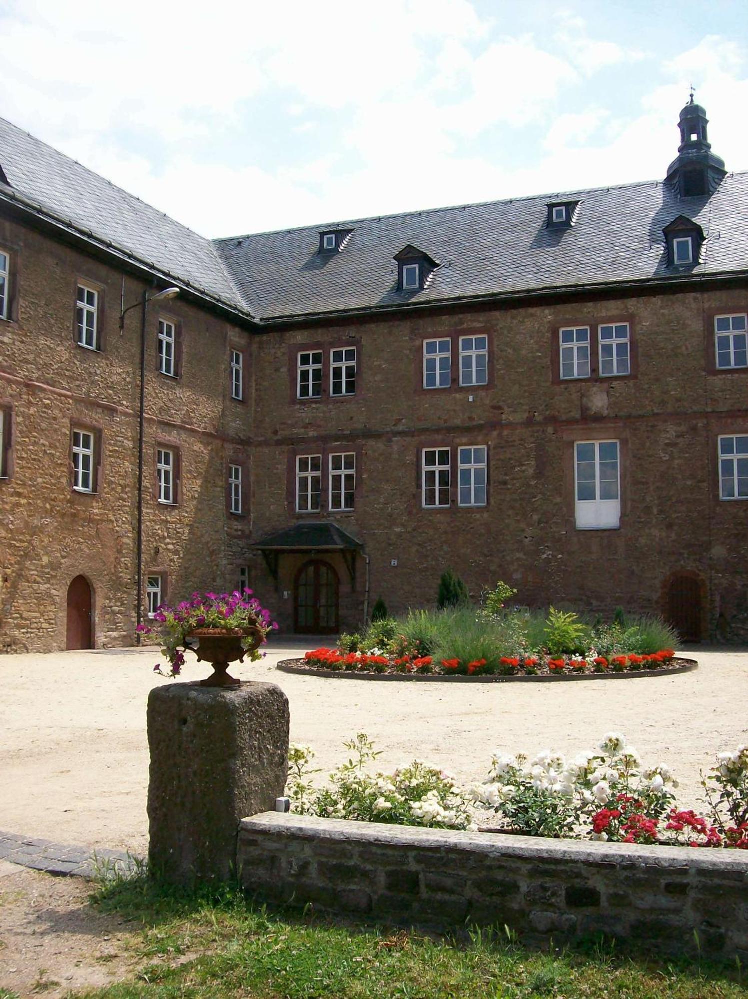 Schloss Hotel Wallhausen Wallhausen  Экстерьер фото