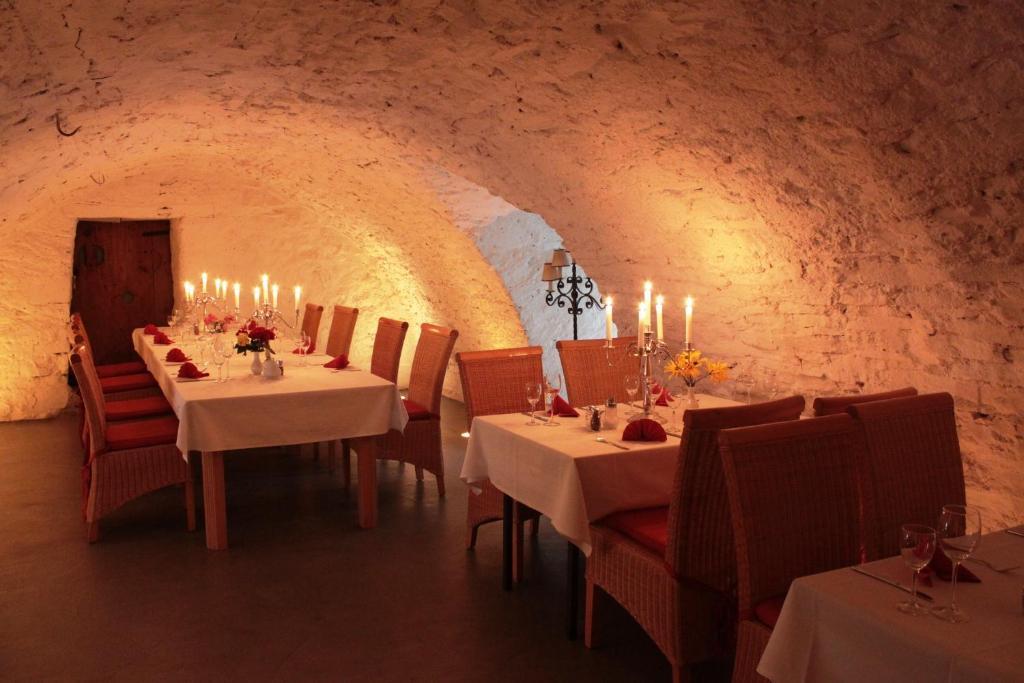 Schloss Hotel Wallhausen Wallhausen  Экстерьер фото